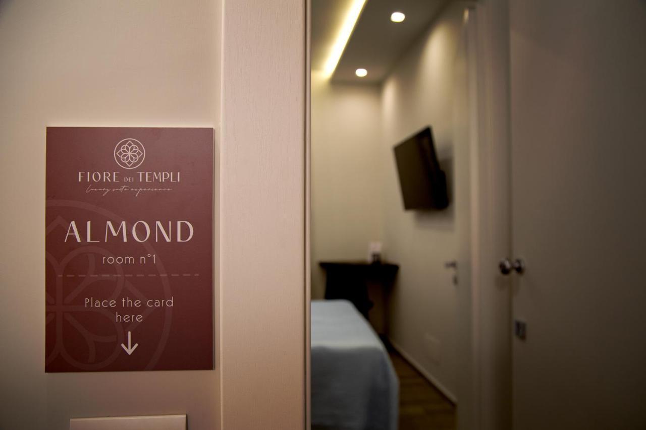 Fiore Dei Templi - Luxury Suite Experience アグリジェント エクステリア 写真