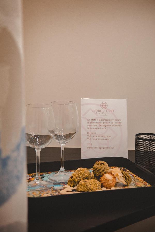 Fiore Dei Templi - Luxury Suite Experience アグリジェント エクステリア 写真